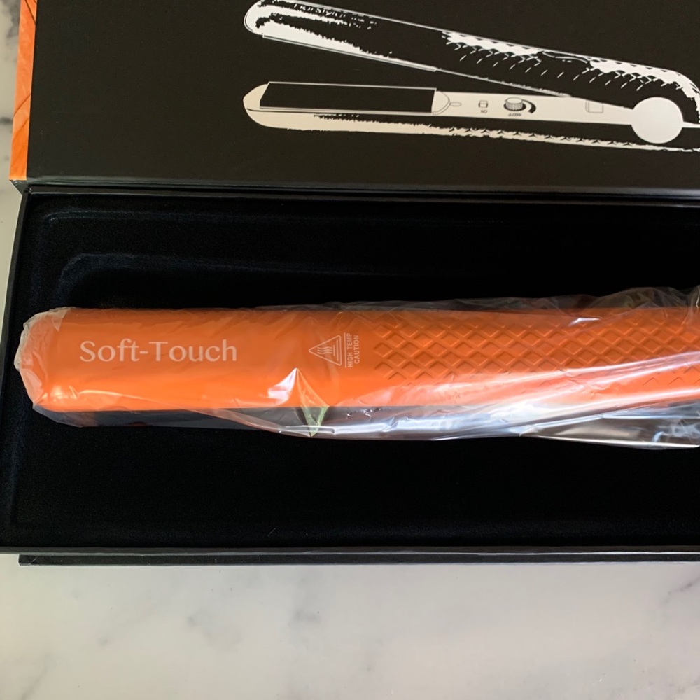 Evalectric Soft Touch Orange Straightener - Picture 3 of 5